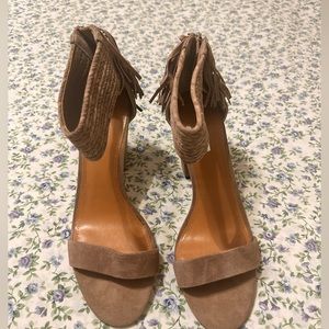 BCB Generation Light Brown/Grey Heels